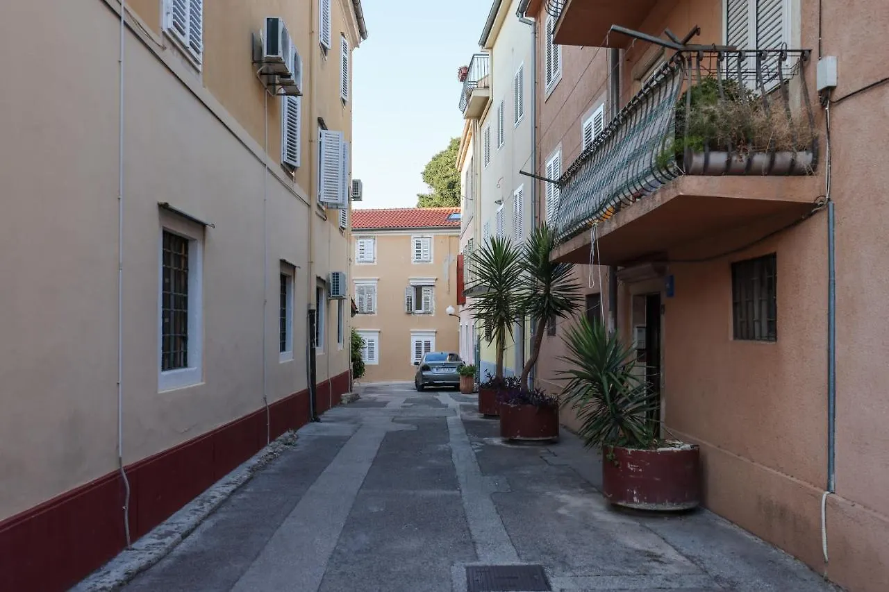 Zadar Golden Sea Organ Apartment